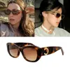 Gafas de sol de diseñador de lujo para mujer 5493 Gafas de diseñador para mujer Gafas retro para mujer Logotipo grande en las piernas Gafas de moda uv400 con estuche original