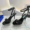 Kvinnors sandaler Slim Heel High Heel Round Head Ankle Strap Buckle Strap Diamond Shiny Leather Matte Läder Formell Casual Bankett Storlek 35-42