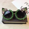 Sunglasses Rhinestone Cat Eye Fashion Brand Design Eyewear Women Flower With Pearl Vintage Sun Glasses Beach Party UV400