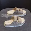 Summer Slippers For Women mode Högkvalitet Mångsidig ny tjock sulsdesigner för att bära bekväma personliga strandsandaler