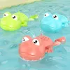 Bath Toys Children's Swimming Frog Shark Clockwork Water Game Floating Girl 0-36 Månaders Old Children's Bathtub Children's Fidget Baby Toy 230615