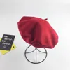 Bérets 100 laine béret peintre casquette gâteau de blé cuit casquette fille chaude haute qualité femmes béret chaud femme bonnet chapeaux couleur unie hiver Z0613