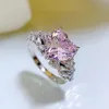 Pierścień Solitaire Princess Heart 10 mm Pink Diamond 100 Real 925 Srebrny Party Wedding Pierścienie dla kobiet Bridal zaręczynowy biżuteria 230616