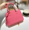 Luxurys Designer Shell Bag ALMA BB التطريز ثلاثي الأبعاد للسيدات كلاسيكيات حقيبة يد Crossbody حقيبة اليد الكتف حقائب المحفظة