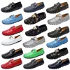 Luxe Merk Zakelijke kleding schoenen Zacht Leer Loafers Lage Hak Ronde Kop Paard Rank Gesp Decoratieve Hand-Gestikt Grijs Zwart Lederen Schoenen Maat 35-48