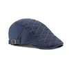 Basker modebrev bomull basker mössor för kvinnor män sol hatt golf kör kål hatt newboy platt murgröna sommar toppbindning casquette z0613