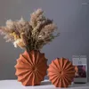 花瓶の花瓶モダンテーブルOrrnament Conch Shape屋内プランターポットホームデコレーションクリエイティブギフトの装飾