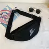 Borsa a tracolla a tracolla per sport all'aria aperta da donna in tela con marsupi di marca casual Borsa a tracolla per uomo di alta qualità con commercio all'ingrosso