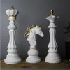 Giochi di scacchi Pezzi in resina Accessori da tavola Figurine internazionali Decorazioni per la casa retrò Ornamenti moderni di scacchi Ajedrez 230616