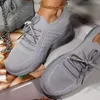 Zapatillas de deporte 2022, moda transpirable, con cordones, plataforma, zapatos vulcanizados para mujer, zapatos deportivos de malla plana para verano, zapatos para correr para mujer