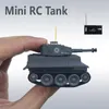 Другие игрушки Mini RC Tank Model Электронный транспортный радиоконтрол портативные карманные удаленные баки моделирование подарки для мальчиков 230616