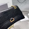 8A Designer di alta qualità B Borse classiche a clessidra Borsa a tracolla con catena di moda Borsa a tracolla da donna in morbida pelle pieghettata Borse da donna 230617