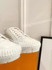 2023 luxe printemps saison hommes femmes chaussures de sport baskets tendance supérieure réfléchissante à la mode hommes femmes chaussures de sport