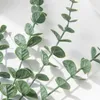 Suszone kwiaty 10pcs sztuczne rośliny plastikowe eukaliptus liście bukiet ślubny ogród domowy do pokoju