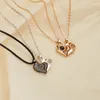 Anhänger Halsketten 1 Paar Magnetische Paar Halskette Herzform Gegensätze Anziehende Schmuck Geschenk Für Liebhaber D88