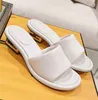 Summer Brand Baguette Sandali Scarpe Donna Scivoli a fascia larga Ritagli in metallo con tacchi scultorei Ciabatte in pelle di nappa Slip On Infradito Lady Casual Walking EU35-42