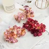 Gedroogde bloemen 5 STKS Zijden Hortensia Bruiloft Decoratieve Kerstkransen Bruidsaccessoires Opruiming Huis Tuin Decoratie Kunstmatig