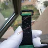 Orologi da uomo Movimento automatico Lunetta verde Vetro zaffiro Orologi Cinturino in pelle materiale ultraleggero in fibra di carbonio Orologi da uomo Orologi da polso