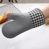 Ovenwanten Geïsoleerde Handschoenen Hittebestendig Keuken Bakgereedschap Siliconen Antislip Twofinger Clip 230616