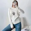 Sweaters kadın tasarımcılar giyim örgü karga boyun p harfi uzun kollu kazak büyük boyss