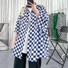 Hommes chemises décontractées hommes damier Plaid à manches courtes chemise hommes surdimensionné Blouse été noir blanc bleu mode japon Harajuku