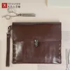 Andra hårbåtar Titan Hair Scissors Leather Bag For Barber Tools Hair Salon Scissor Comb Case Frisör Tillbehör Styling Tools Tillbehör 230616