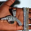 Cadenas Hip Hop Iced Out Full Crystal Gun colgante collar para hombres mujeres Bling pavimentado diamantes de imitación tenis cadena rapero joyería