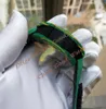 Klockor för män Automatisk rörelse Green Bezel Sapphire Glass Watches Carbon Fiber Ultra-Light Material Läderremmen Mens Watches armbandsur