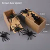 Trä prank trick praktiskt skämt hemmakontor skrämmande leksakslåda gag spindel barn föräldras vän rolig lek skämt gåva överraskande låda