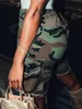 Kobiety damskie LW Camo drukuj surowe krawędź krótkie kieszenie boczne Elastyczne talia ściegu wielokolorowe Kamuflaż Trendy Streetwears 230616