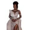 فستان الزفاف في أفريقيا الجديدة للعروس يا رقبة طويلة الأكمام تقسيم لؤلؤة القطار القابلة للفصل