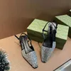 Nuevas sandalias de diseñador para mujer, zapatos casuales, sandalias de verano con bordado eléctrico de tacón bajo, zapatos formales cómodos y hermosos para fiesta de tacones bajos famosos para mujer