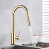 Bathroom Sink Faucets Brushed Gold Kitchen Faucet Pull Out Single Handle 360° Rotatble Tap Cold Mixer Crane 230616