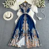 Urban Sexy Dresses Summer Women Fashion Sleeveless Printed Dress with Belt Lapel Flying Sleeve Elegant Vestido High midje Mid-Längd Damklänningar 2023