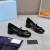 Designer klänningskor loafers katt klackar låga klackar bröllop vår sommar mode shopping bekväm runda läderskor storlek 35-40