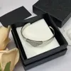2023 designer bijoux bracelets designer pour les femmes P famille bracelet triangle bracelet en argent de haute qualité Top choix pour les mariages