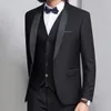Męskie garnitury Najnowszy projekt Przystojny ślub Slim Fit Groom Tuxedos Formal Wears Shawl Lapel Groomsman (kamizelka spodni)