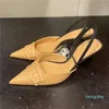 2023 Sandálias Bombas Elegante Salto Médio Sapatos Femininos Casamentos Salto Noiva Moda Versátil