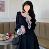 2023 Nya stora kvinnors feta mm ålder reducerar kjol fashionabla och smala franska hepburn stil svart maxi klänningar kvinnor klänningar