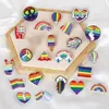 Party Favor Rainbow LGBT Party Brosch Cartoon Heart Flag Star Enamel Pins Pride Badge Lover Kläder LAPEL PIN Gifts Q211