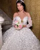 Abiti da sposa con abito da ballo in cristallo Bling Abiti da sposa a maniche lunghe con scollo a cuore di lusso Abiti da sposa su misura Sweep Train Vestido De Novia