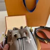 Damenhandtasche, Designer-Tasche, modische Umhängetasche, luxuriöse Blumen-Eimertasche, Riemen-Umhängetasche, Leder-Brieftasche, klassische Premium-Geldbörse, Baguette-Tasche