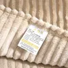 Couverture Stripe Fleece Throw Couverture pour Canapé Couverture En Peluche pour Lit Bébé Couette luxe solide Drap de Lit Literie Couvre-lit R230617