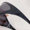 Hete verkopende ontwerpers zonnebrillen voor mannen en vrouwen Dames groot Cat Eye-ontwerp Mode-coole UV400-beschermende lenzen Echt natuurlijk rood frame Wordt geleverd met origineel