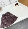 Giyim Setleri Tasarım Kıyafetleri Çocuklar için Kızlar Setler Yaz Kısa Kollu T-Shirt Çocuklar Bohem Top+Pileli Etek 2 PCS Kıyafet Bebek Marka Takım Aaa