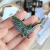 Spille Fashion All-match strass balena spilla animale pesce pin gioielli design vintage accessori cappotto invernale buon regalo