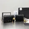 Torby na ramię Nowe kolorowe projektant zakupów Crossbody Diamond kratę miękką torbę na ramię Złota kulka woc łańcuch skórzana skórzana porcja pasów do torby kanału 20 cm 17