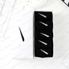 Новая мода Solid Sport Men's Nocks Классический крюк черный белый серо -серой баскетбольный пот впитывает дышащие короткие носки для лодок роскошная спортивная коробка подвязки