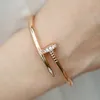 Boutique Boutique Internet Celebrity Design Classic samma stil Cati Nail Armband Rose Gold Full Sky Star Mångsidig skiktad gudinna Fashion