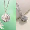 Hänge halsband mode roterande solros halsband europeiska och amerikanska design blomma damer smycken jubileumsgåvor